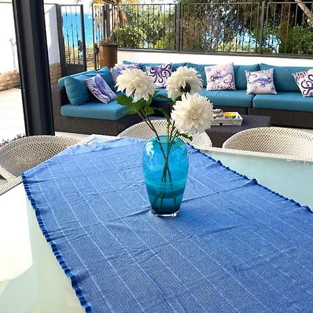 Casa Giunicchi, Un Gioiello Fronte Mare *
