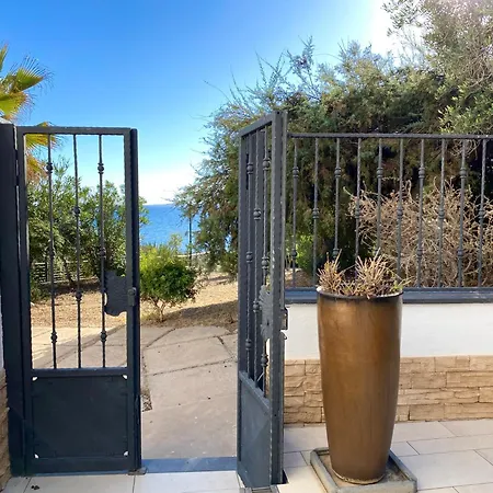 Casa Giunicchi, Un Gioiello Fronte Mare * Portoscuso